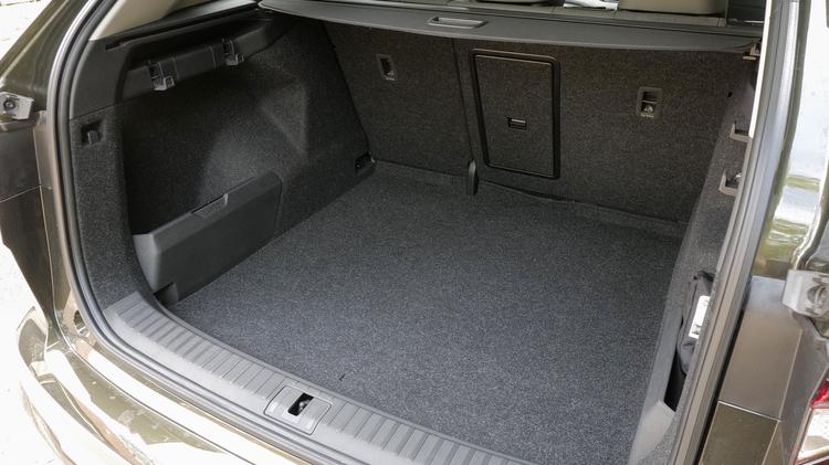 SKODA ENYAQ ESTATE 140kW 60 Edition 61kWh 5dr Auto [Suite/Maxx]